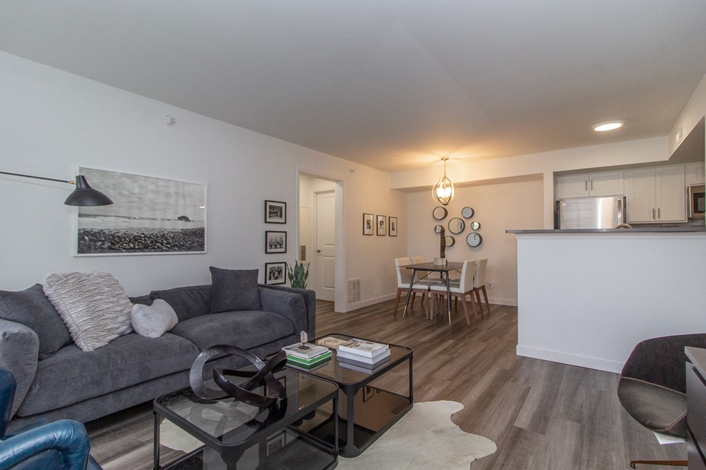 Living Room With Kitchen at Ivy Hills Living Spaces, Ohio, 45244