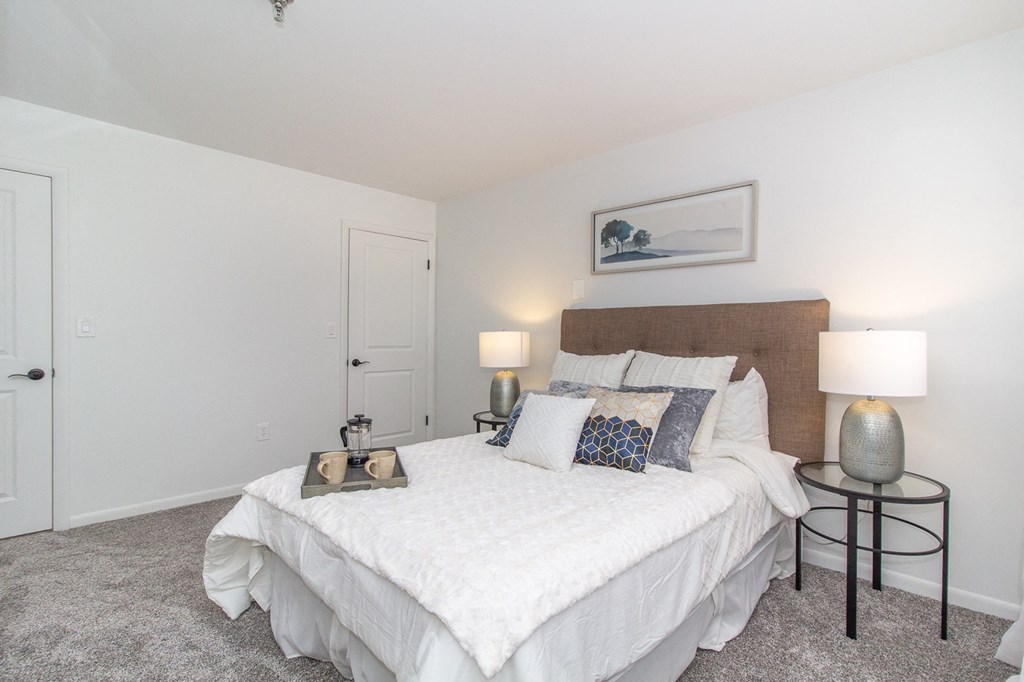 Bedroom With Closet at The Valley, Cincinnati