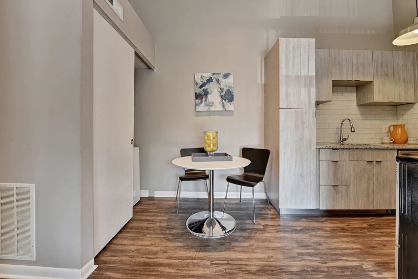 The Reserve At Grand Valley Apartments, 1030 Cooks Crossing, Milford