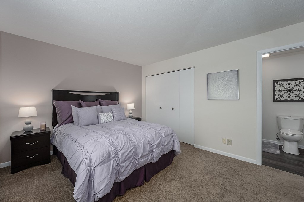 Bedroom at Normandy Club, Centerville