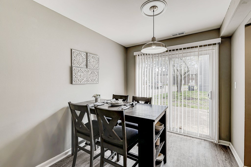 Dining Room at The Parkton, Cincinnati, 45231
