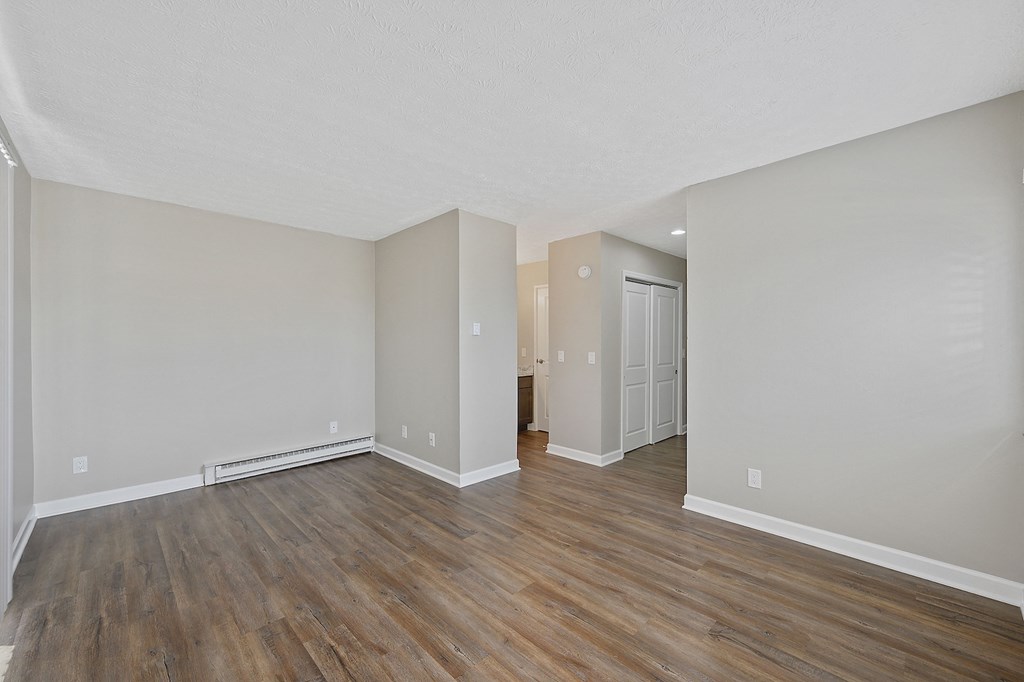 Unfurnished Bedroom at Flats on the Row, Newport, KY, 41071