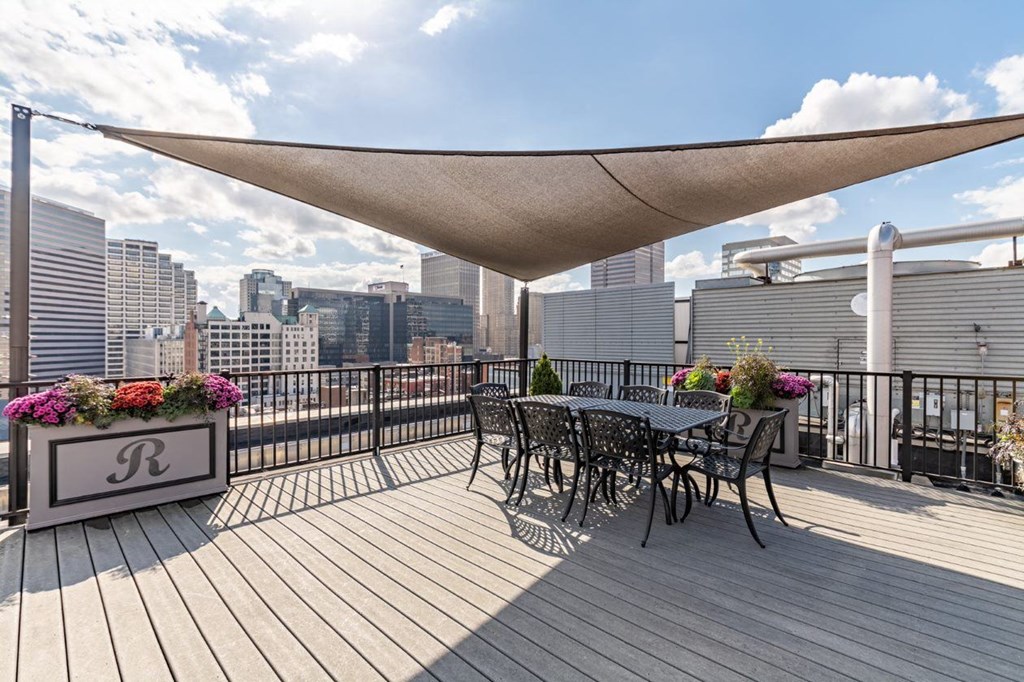 Rooftop Dining at Renaissance at the Power Building, Cincinnati