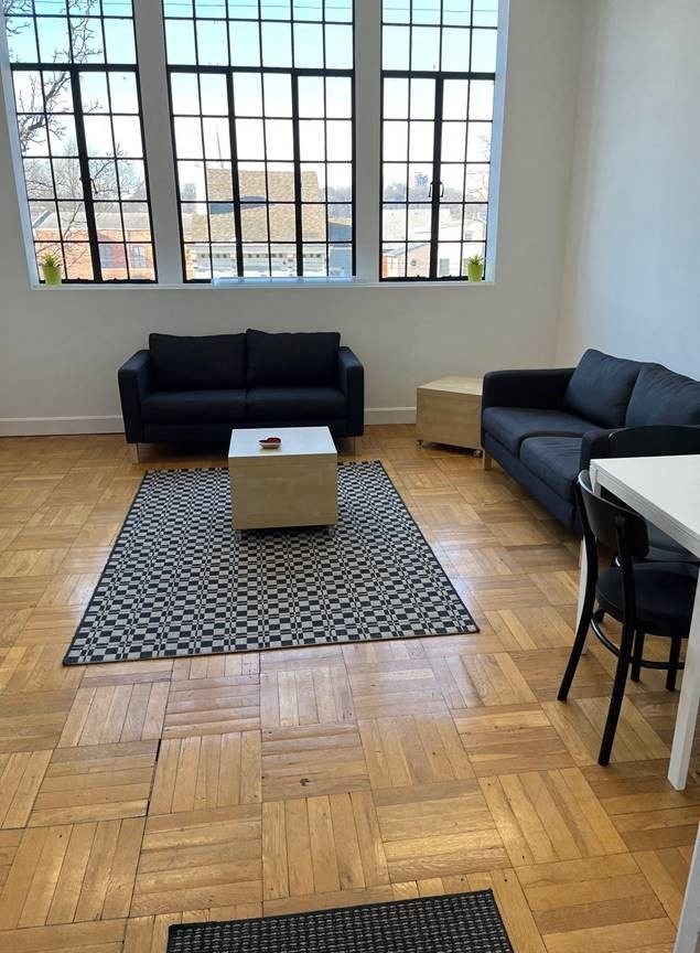 New Wifi-Coffee Lounge Area