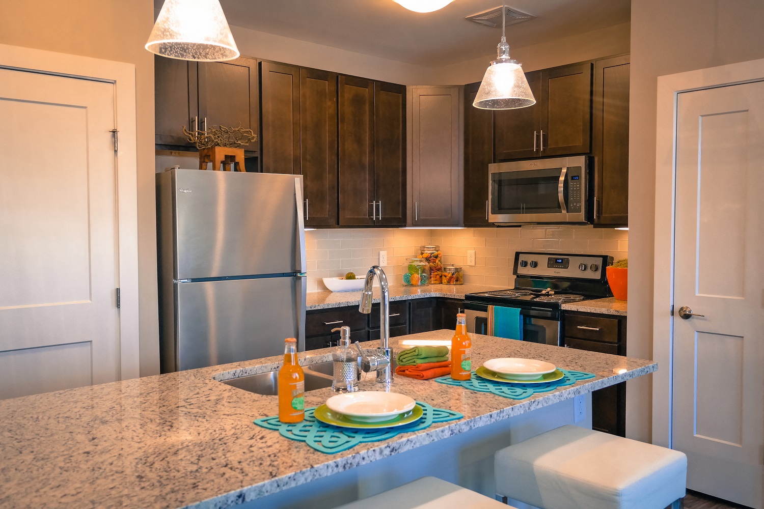 DeSales Flats Apartments*