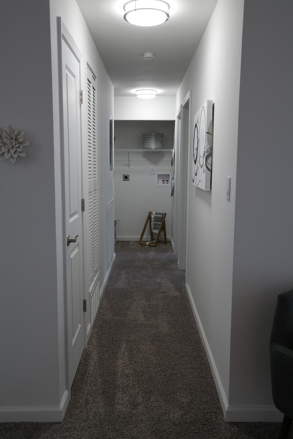 Hall way at Bloomfield Apartments, Ohio, 45426