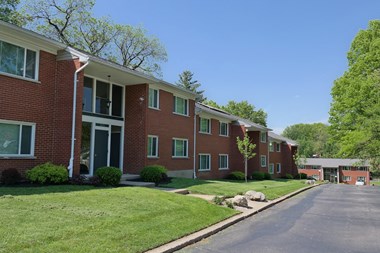 3163 Woodford Rd 2 Beds Apartment for Rent - Photo Gallery 5