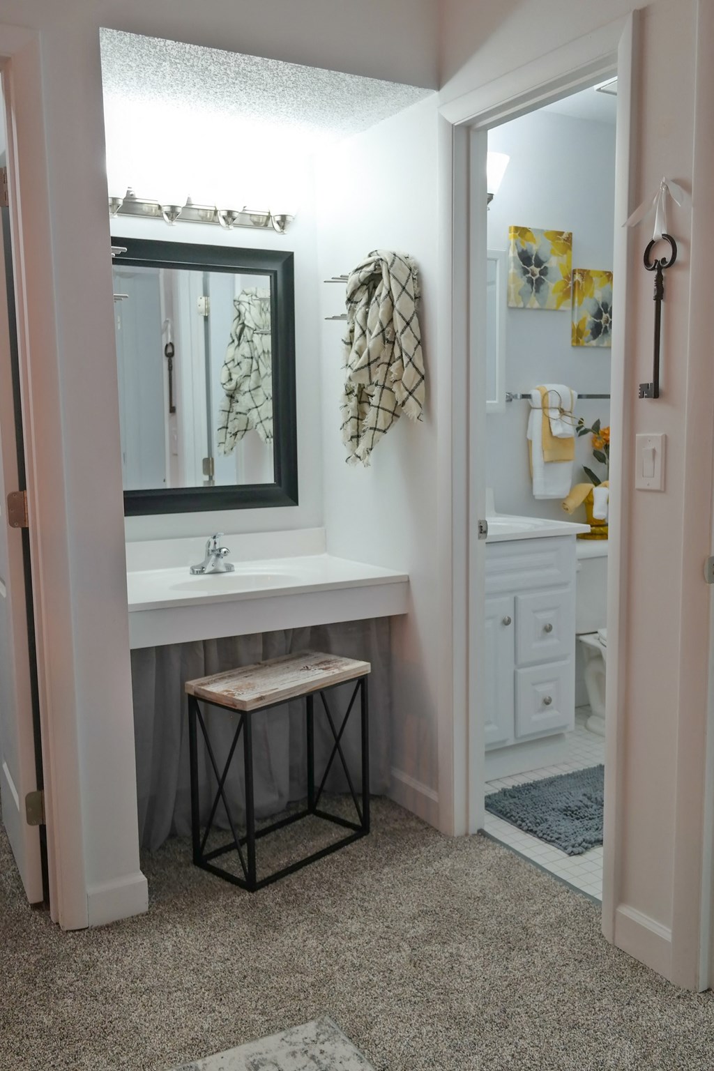 Bathroom Overview at Weaver Farm, Florence