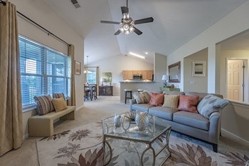 6800 Saint Andrews Cross Road 1-3 Beds Apartment for Rent - Photo Gallery 3