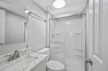 9133 Winton Road 2-3 Beds Apartment for Rent - Photo Gallery 29