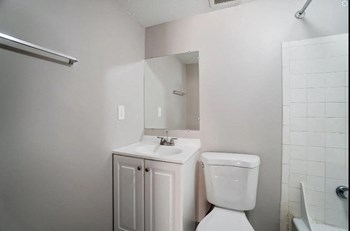 9133 Winton Road 2-3 Beds Apartment for Rent - Photo Gallery 30