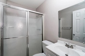 9133 Winton Road 2-3 Beds Apartment for Rent - Photo Gallery 23