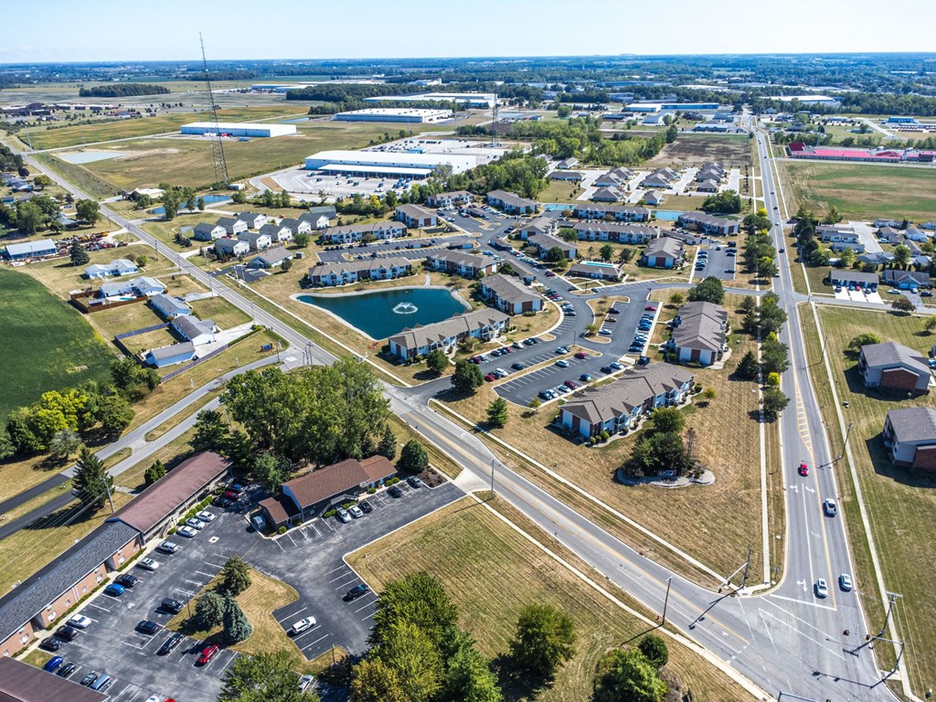 A small town with a large road running through it.