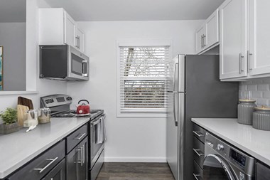 1031 Cambridge Station Rd 1-3 Beds Apartment for Rent - Photo Gallery 3