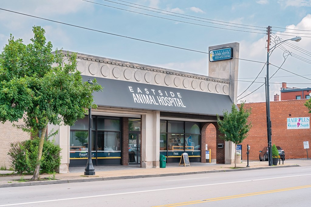 A building with a sign at The Ridge Apartments, Cincinnati, OH