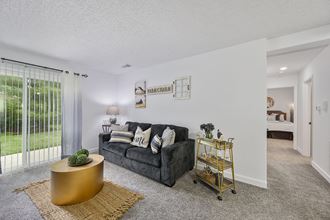 1000 Tamarack Circle 1-2 Beds Apartment for Rent - Photo Gallery 3