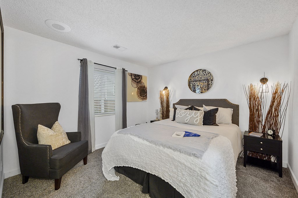 Gorgeous Bedroom at Weaver Farm, Florence, KY, 41042