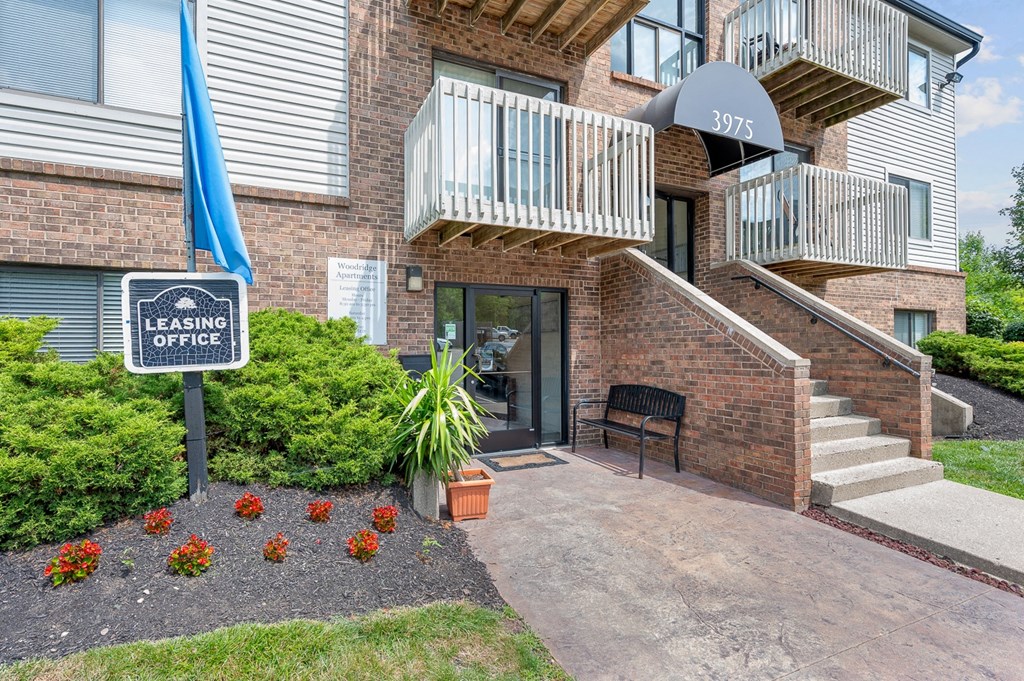 the landing of southampton apartment for rent in southampton, ny at The Woodridge Collection, Ohio, 45014