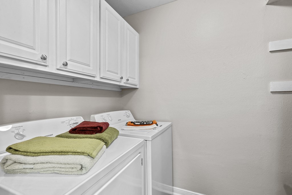 Kitchen Cupboards at Regency Place, Raleigh, North Carolina