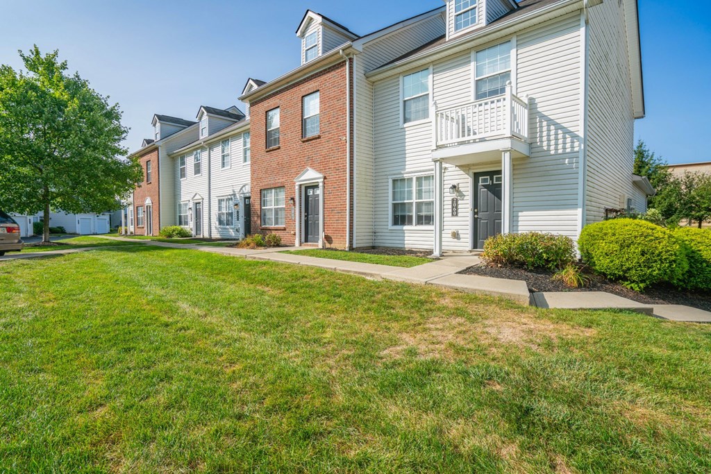 our apartments are located in the desirable area of person at Traditions at Slate Ridge, Ohio, 43068