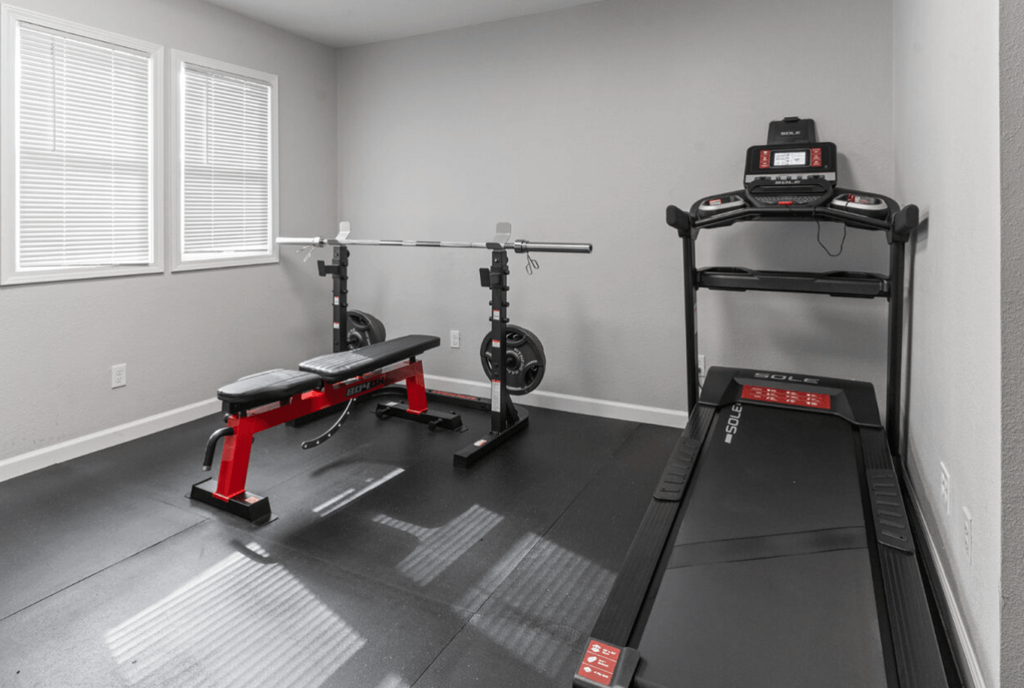 the gym at the apartments apartments tx