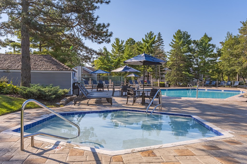 Swimming Pool view at Harpers Point Apartments, Cincinnati, 45249