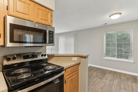 3855 Oak Lake Circle 1-2 Beds Apartment for Rent