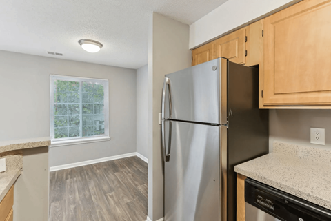 3855 Oak Lake Circle 1-2 Beds Apartment for Rent