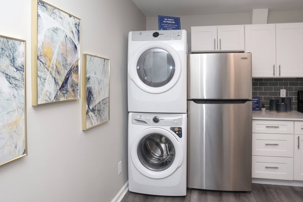Washer Dryer In Unit at Spinnaker Court, Indianapolis, IN 46214