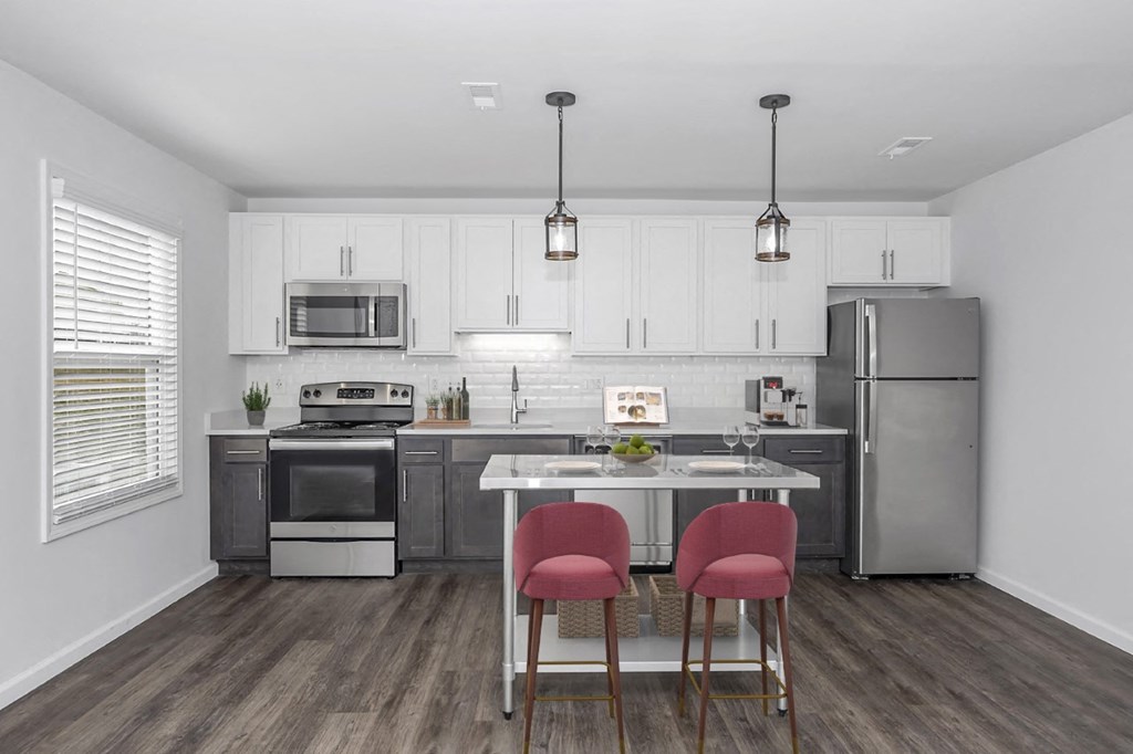 3 Bedroom garden apartment- island