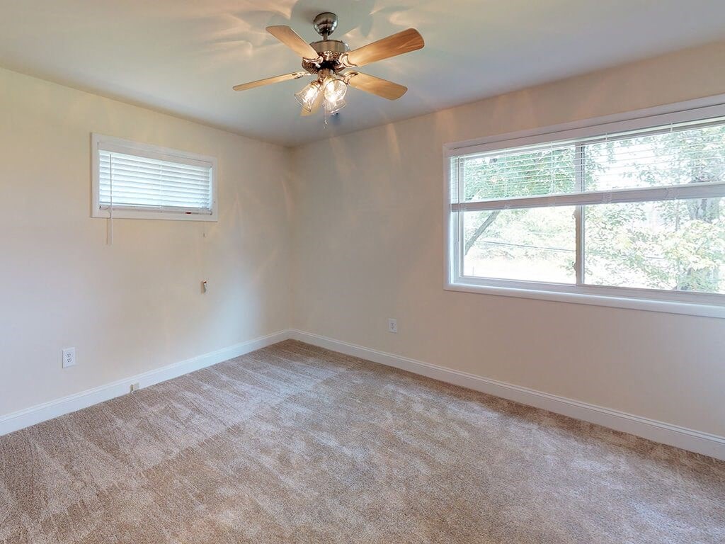 Large rooms for apartment unit