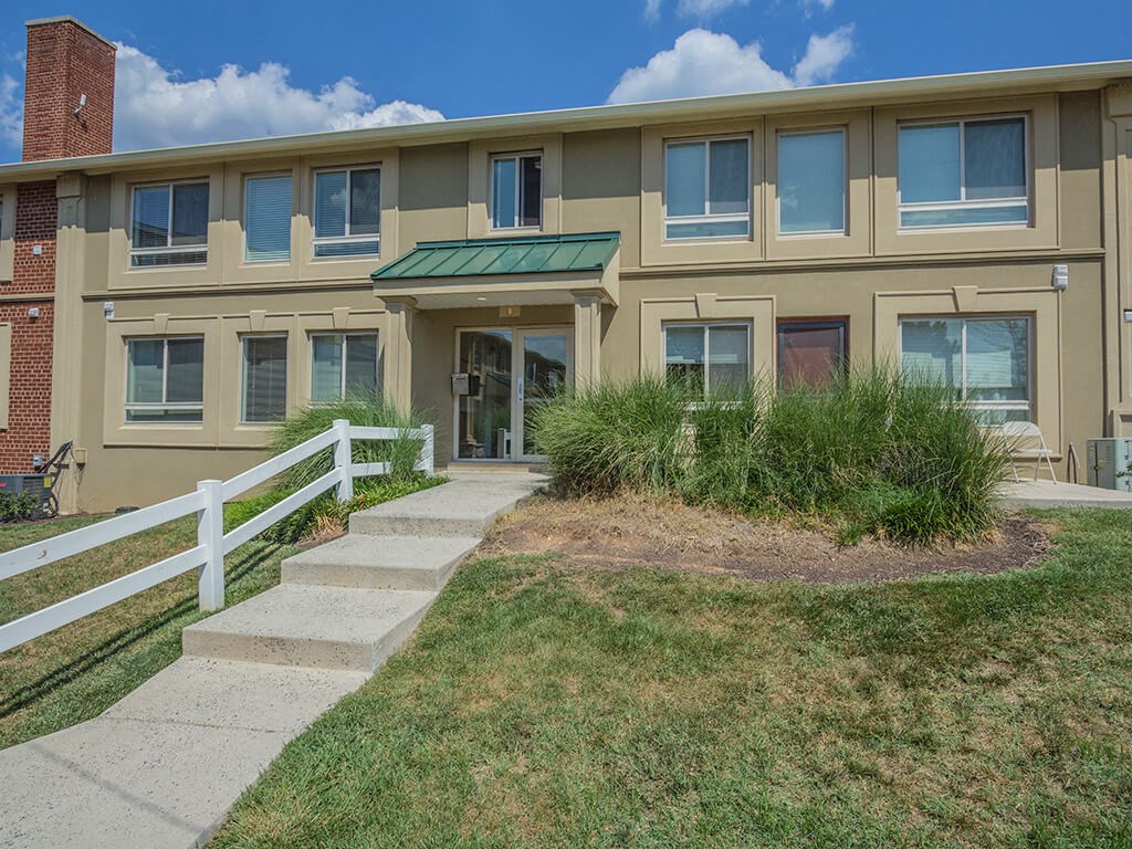 Entry way of apartment building