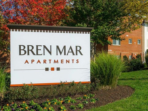 Exterior sign at Bren Mar Apartments, Alexandria, VA