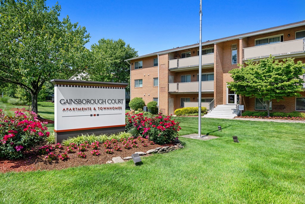 Property exterior at Gainsborough Court Apartments, Virginia