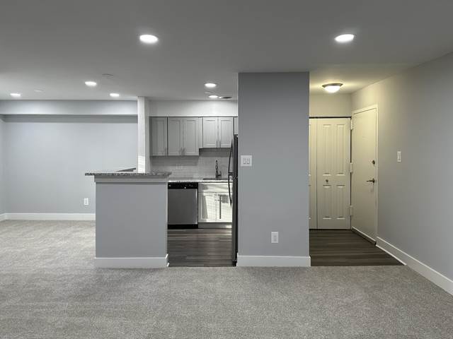 1-bedroom townhome at Tysons Glen Apartments And Townhomes in Falls Church, VA
