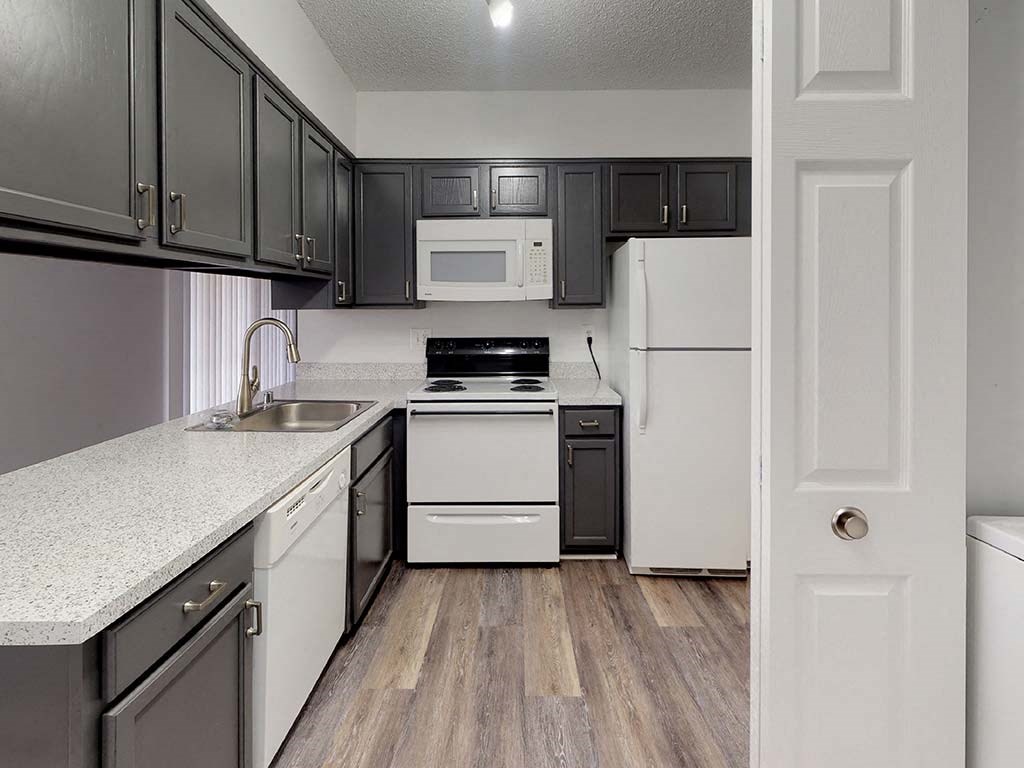 Floor Plan Elm Kitchen at Stuart Woods, Virginia, 20170