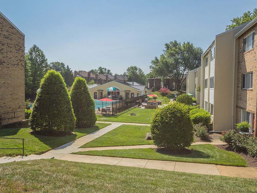 Tysons Glen Apartments And Townhomes, 2250 Mohegan Drive, Falls Church, VA RentCafe