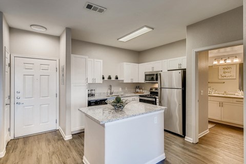 ArtWalk at CityCenter | Englewood, CO Apartments