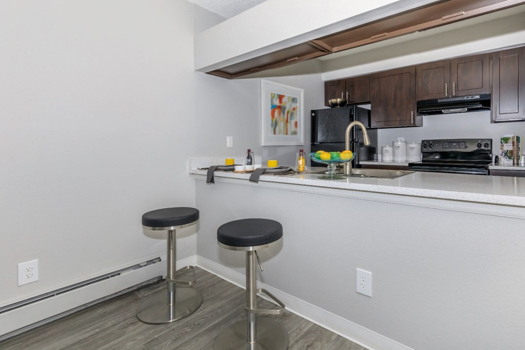 Retreat at Water's Edge | Colorado Springs, CO Apartments