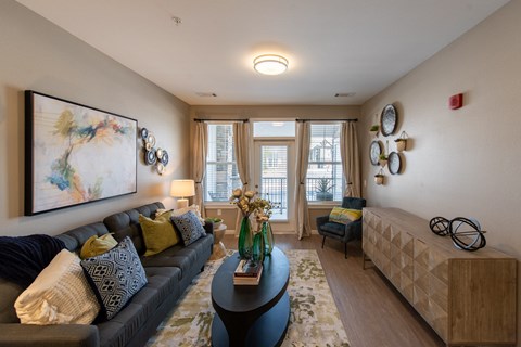 Gateway Place | Greeley, CO Apartments