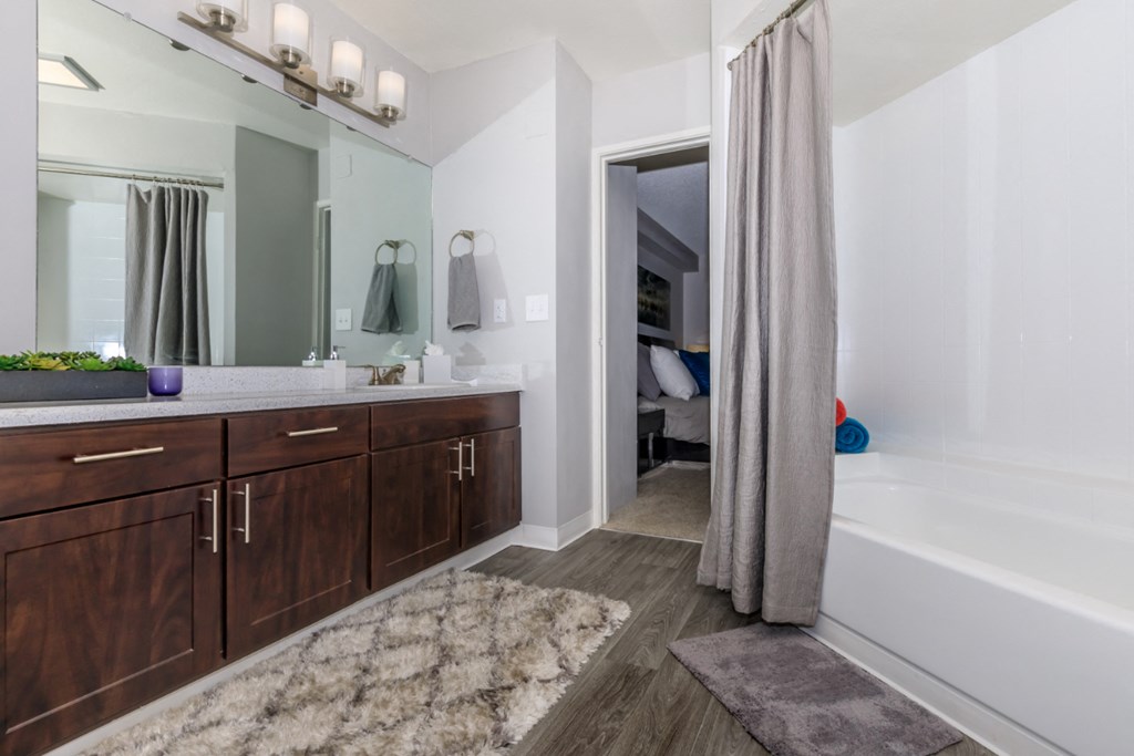 Retreat at Water's Edge | Colorado Springs, CO Apartments