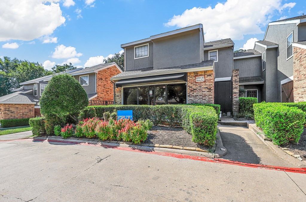Front exterior view of leasing office