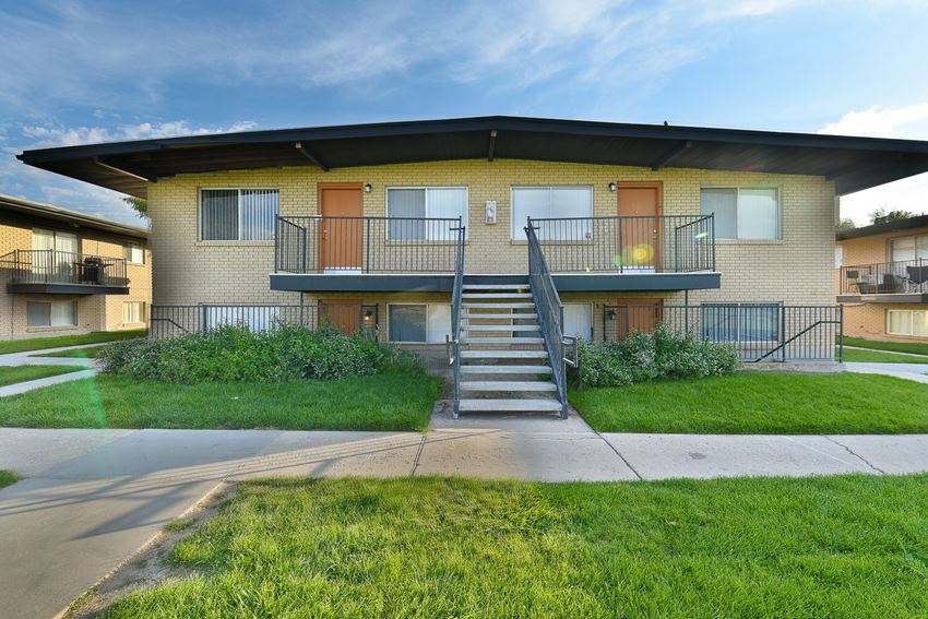 Park Central Apartments, 4425 Christopherson Drive, West Valley City