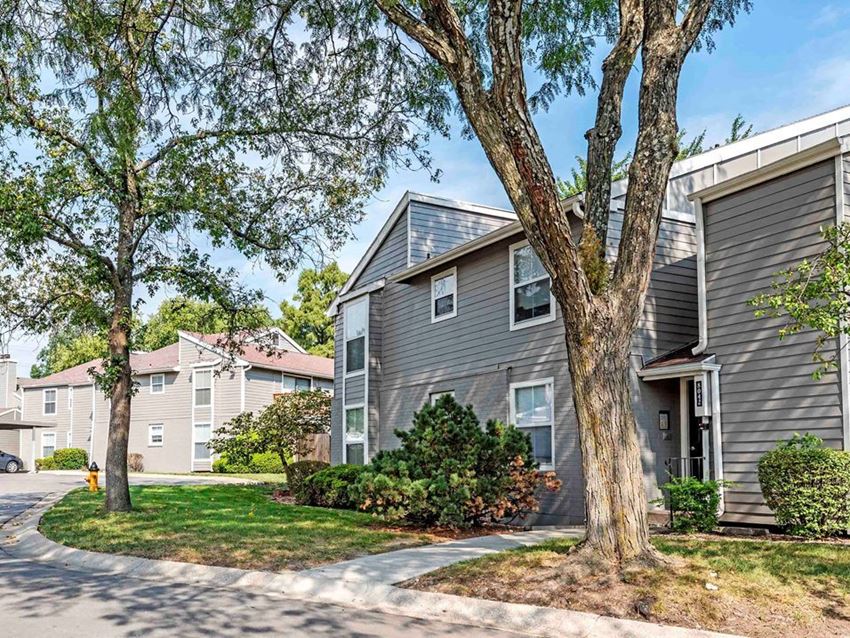 Corinth Paddock Apartments, 8037 Mohawk Street, Prairie Village, KS