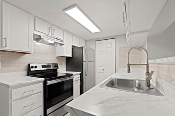 4815 Garden Ranch Drive 1-2 Beds Apartment for Rent - Photo Gallery 3