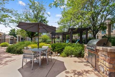 The Seasons at Horsetooth Crossing | Fort Collins, Co. Apartments