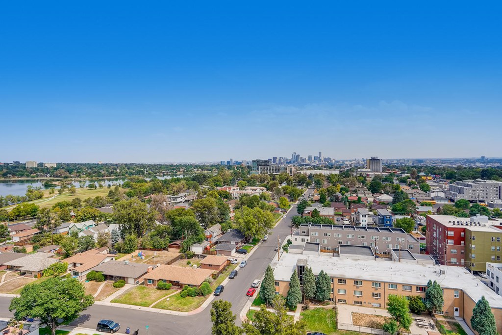 The elements at Sloan's Lake | Denver, CO Apartments