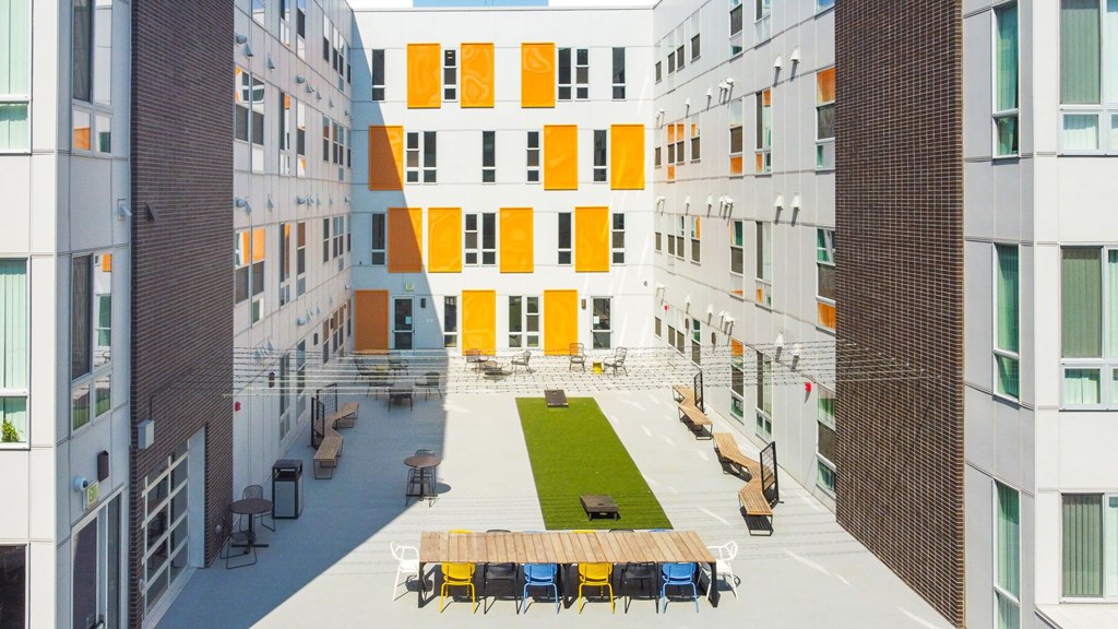Walnut Flats | Denver Affordable Apartments | Outdoor deck