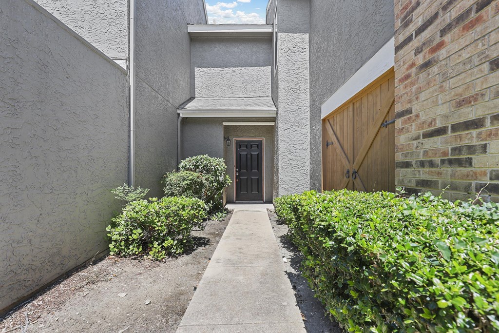 Townhome entrance