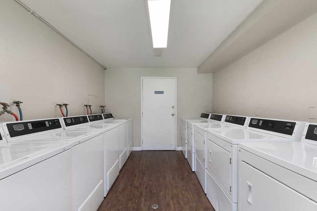 Park Place at Expo Apartments | Aurora, CO | Laundry
